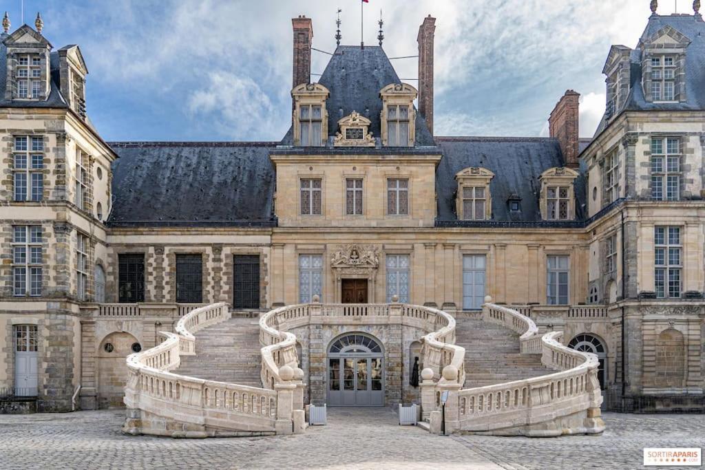 Appartement L'Impasse, T2 Neuf Et Bien Equipe, Plein Coeur De Maincy Extérieur photo